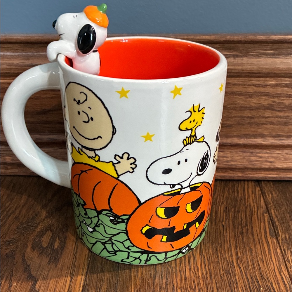 Peanuts Halloween Mug with Snoopy and Friends - White and Orange